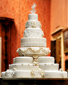 1304083811_royal-wedding-cake-290