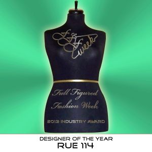 484743_611312732212801_1495672067_n