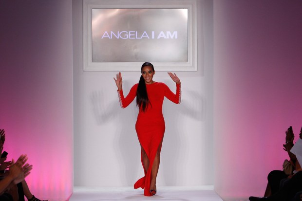 shopangelaiamcomangelasimmonsrunwaystyle360jy8ikm5feiex