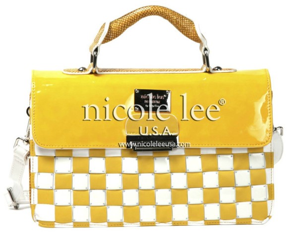 nicole-lee-giveaway-promo-pic-collage